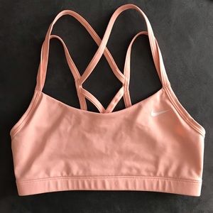Nike women’s sports bra * size Medium M
